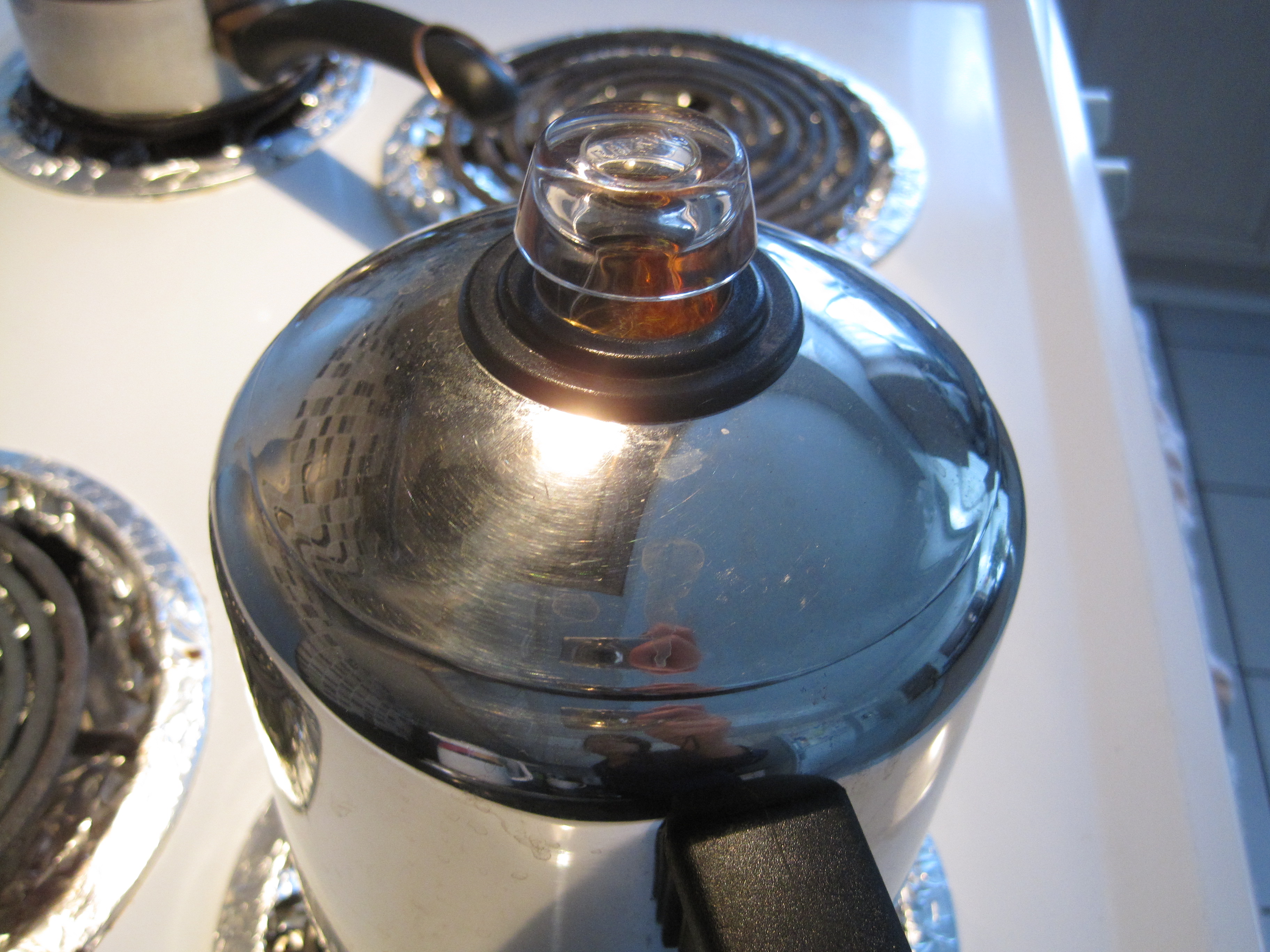 I have a small obsession with Farberware percolator coffee pots